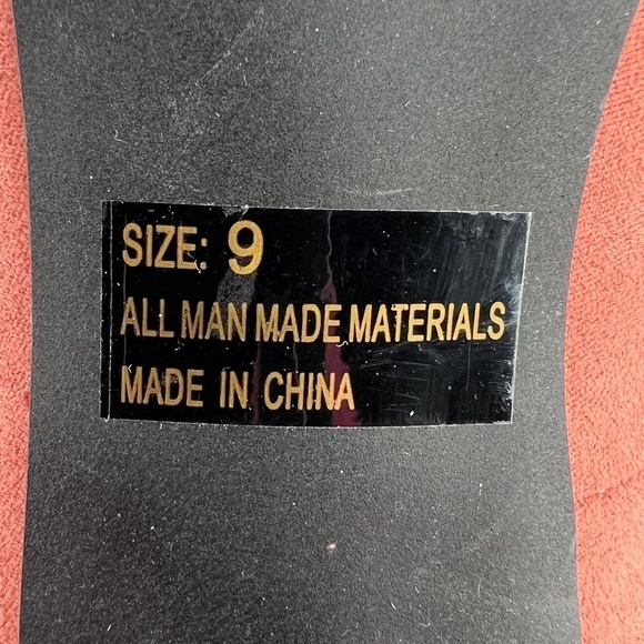 Qupid Pink Suede Pointed Toe Kitten Heels Size 9 Women's - Picture 2 of 7